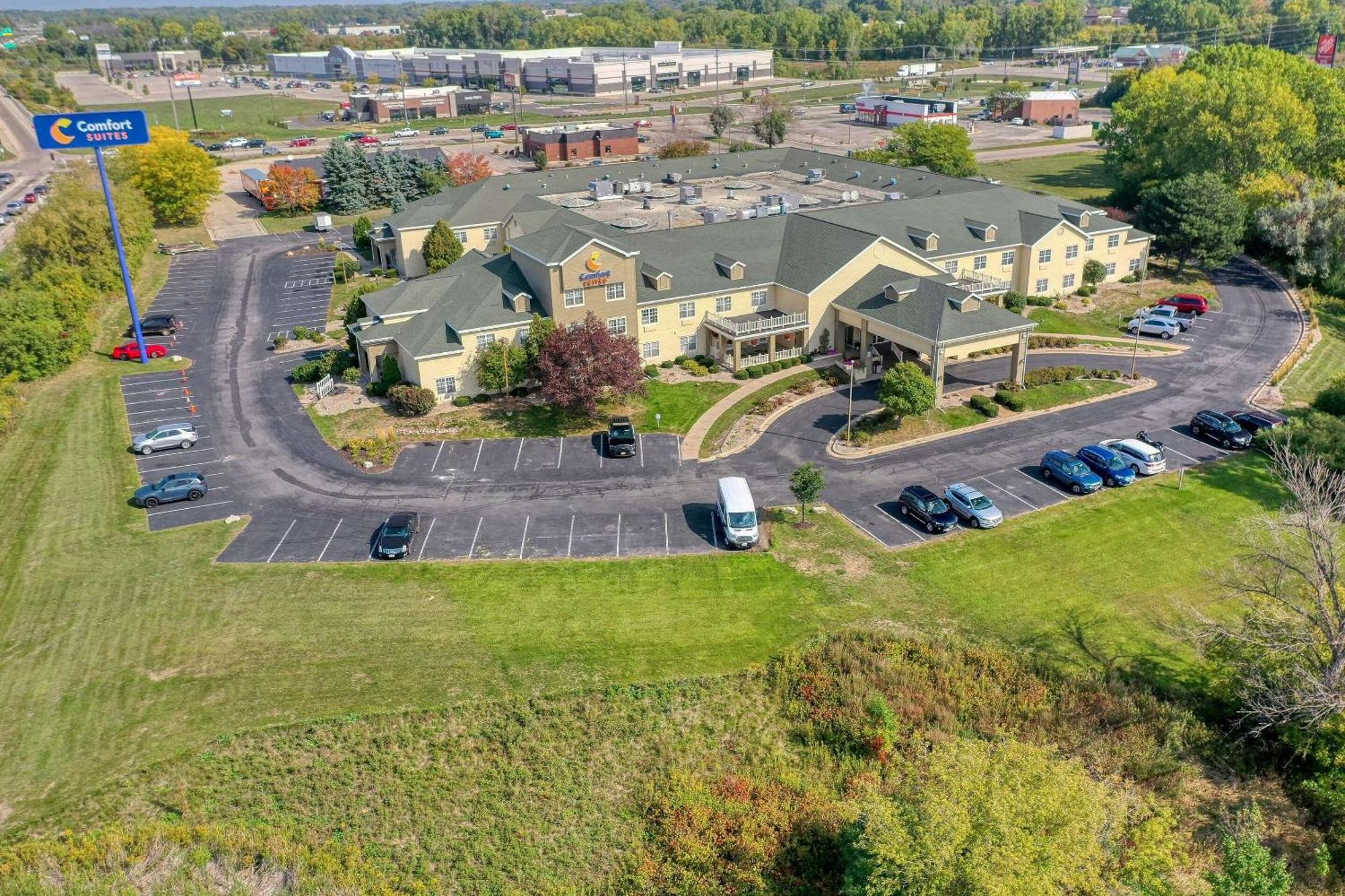 Comfort Suites Appleton Airport Exterior foto